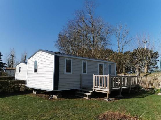 Mobilheim Confort 30m² (3 Zimmer) + TV + Terrasse