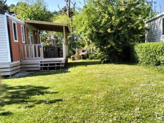 Mobilheim Confort 30m² (3 Zimmer) + TV + Terrasse