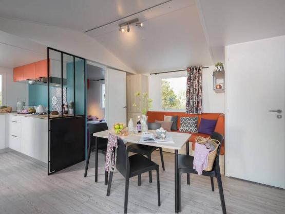M-home LUXE 2 Schlafzimmer (Klimaanlage - Spüllmachine - TV - überdachte Terrasse 15m² - Größe 30m²)