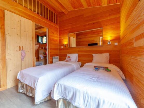 Hotelzimmer in der Ecolochic Chalet