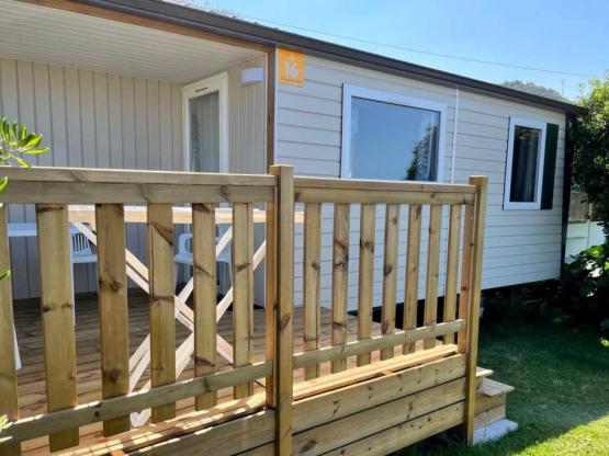 Mobilheim Excellence (3 Schlafzimmer) 32-34 m² + Holzterrasse