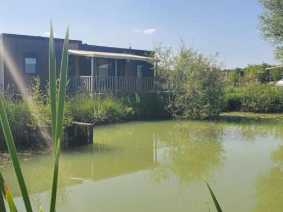 Premium Huisje WaterKan 3 slaapkamers, 2 badkamers