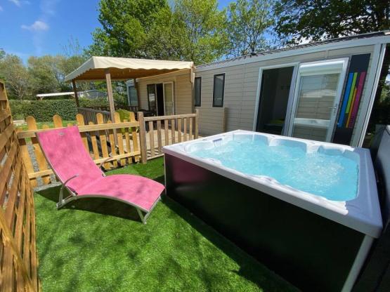 Mobilheim Premium 40m² 2 Zimmer 4/6 Pers. + Spa