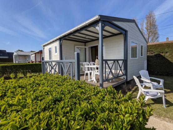 Chalet 2 Schlafzimmer - 30m² + überdachte Terrasse - Ankunft Sonntag Juli/August