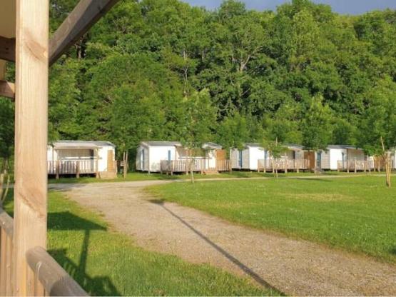 Mobilheim – 2 Schlafzimmer, 2 Badezimmer