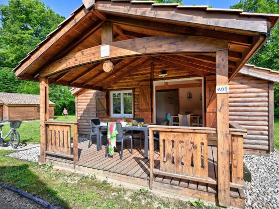 Chalet Premium 35m² 2 Zimmer + Überdachte Terrasse + klimaangle + TV + Spüllmachine