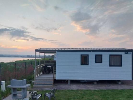 Meerblick - 2 Schlafzimmer überdachte Terrasse - 25m² - Ankunft Sonntag Juli/August