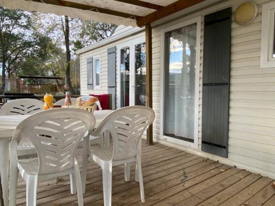 Mobilheim 3 Schlafzimmer / COMFORT  (CLIM + PLANCHA + TV)