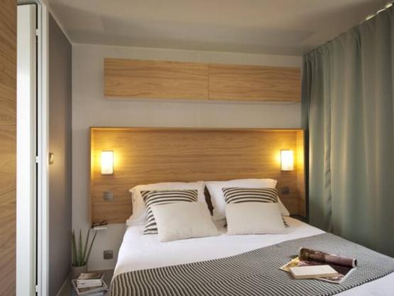 Stacaravan Premium K 40 m² - 3 slaapkamers - airconditioning