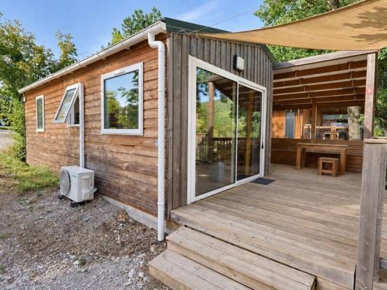 Luxuriöses Mimosa-Chalet mit Panoramablick auf den Fluss - Klimatisiert