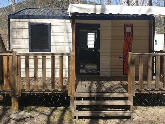 Mobilheim mit 1 Schlafzimmer 2P