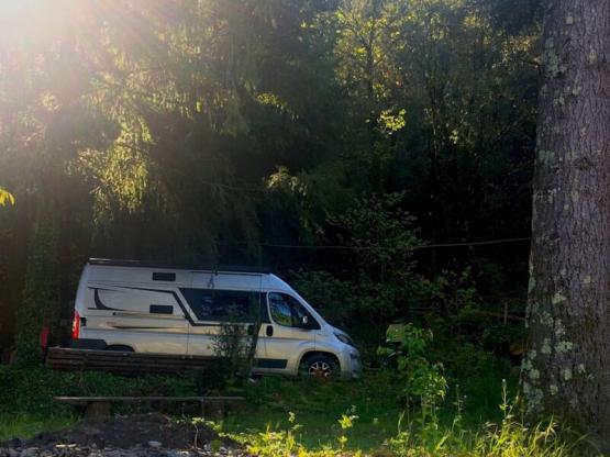 Reservierter Stellplatz Wohnwagen/Wohnmobil