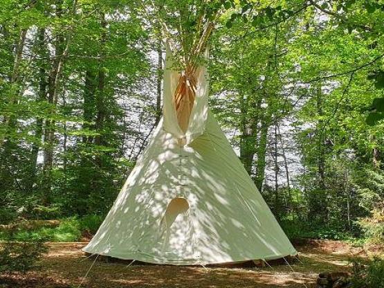 TIPIsche Passantenhütte