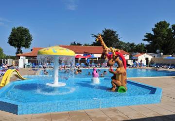 Camping LE CLOS DES PINS