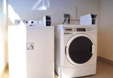 Camping LE CLOS DES PINS