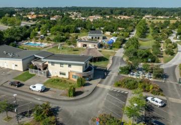 Camping Bel Air Village Le Plan d’Eau