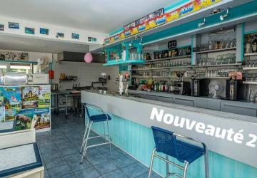 Camping Les Flots Bleus