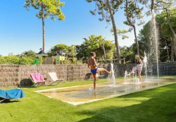 Flower Camping Tamarins Plage 