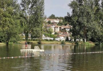 Camping Paradis Aubeterre sur Dronne