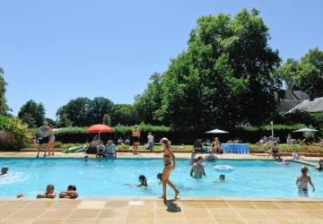 Castel Camping Château de Chanteloup