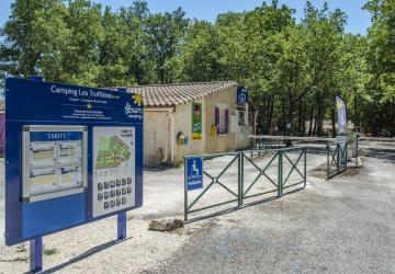 Flower Camping LES TRUFFIERES