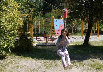 Flower Camping Les Rives de l'Aygues