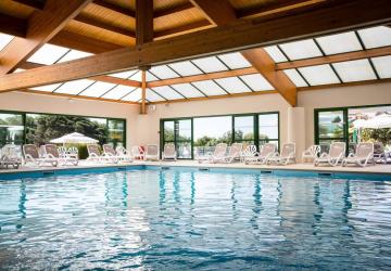 YELLOH! VILLAGE - LE PIN PARASOL*****