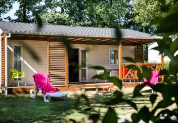 YELLOH! VILLAGE - LE PIN PARASOL*****