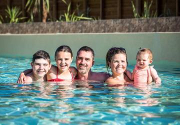 YELLOH! VILLAGE - LE PIN PARASOL*****