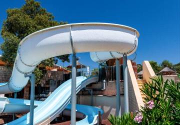 Camping La Pinède