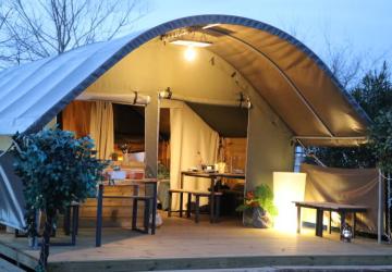 Camping Ushuaïa Villages Le Viaduc