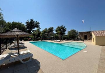 Camping Universal