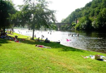 CAMPING DU PONT DE VICQ 