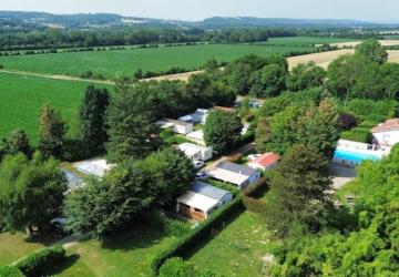 Camping Les Avenieres
