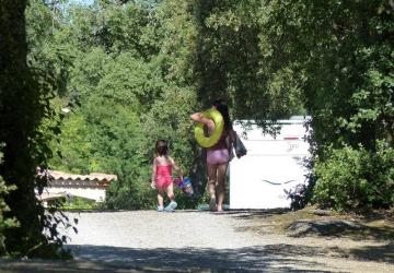 Flower Camping Le Martinet Rouge